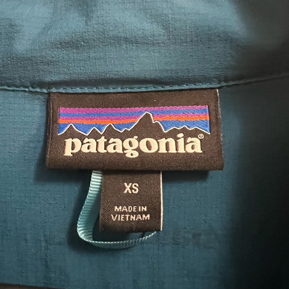 Patagonia Men's Airshed Pullover XS- NWOT - Picture 2 of 7